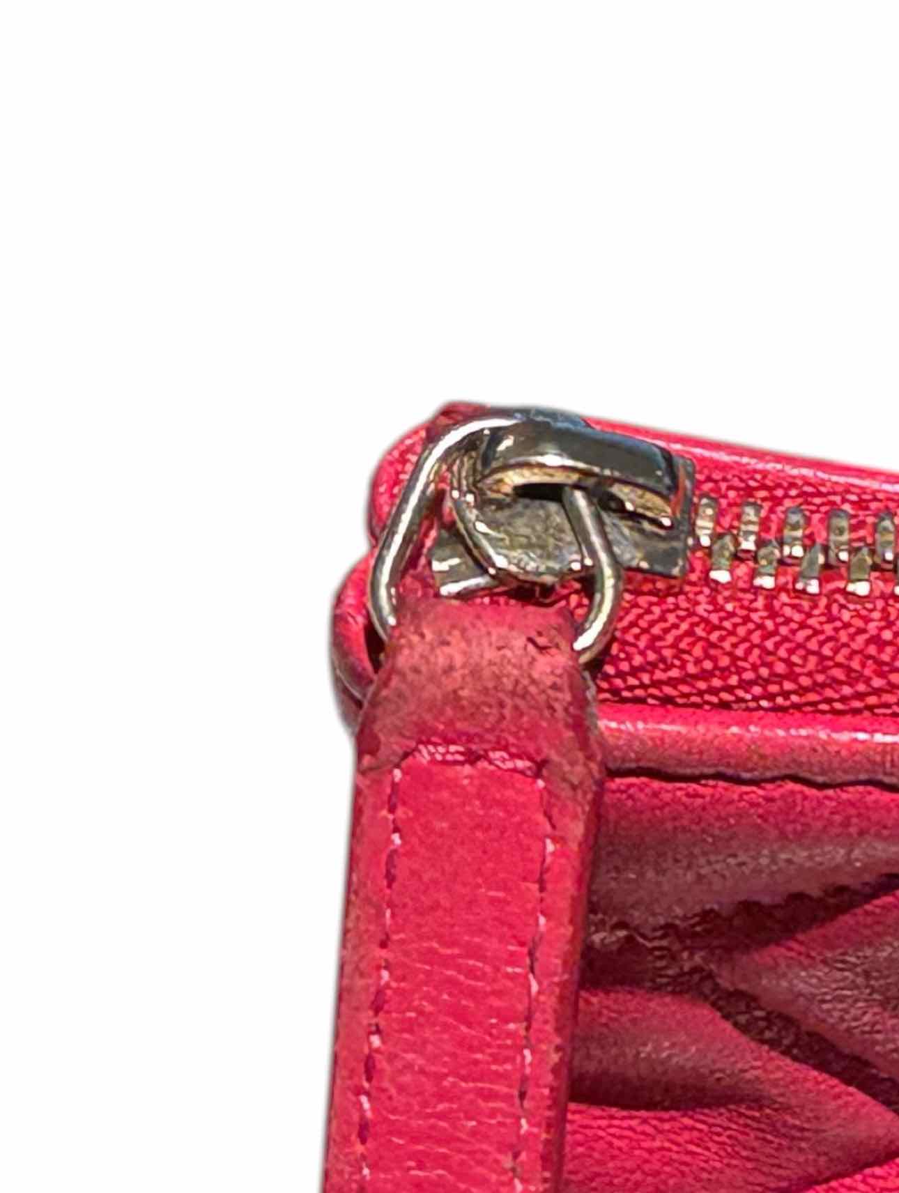 Chanel Quilted Lambskin O Case Clutch - Image 14
