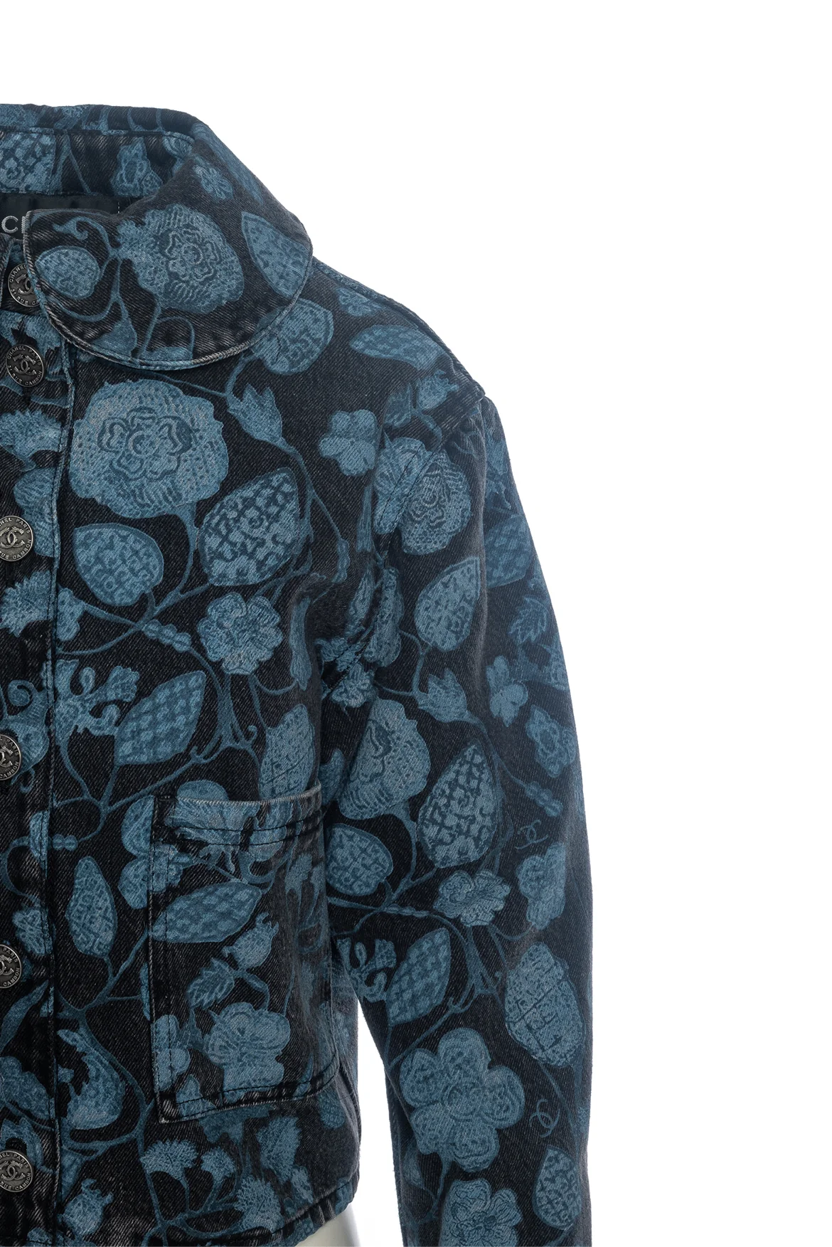 Chanel Size 34 2021 Le Chateau Des Dames Floral Print Denim Jacket - Image 3