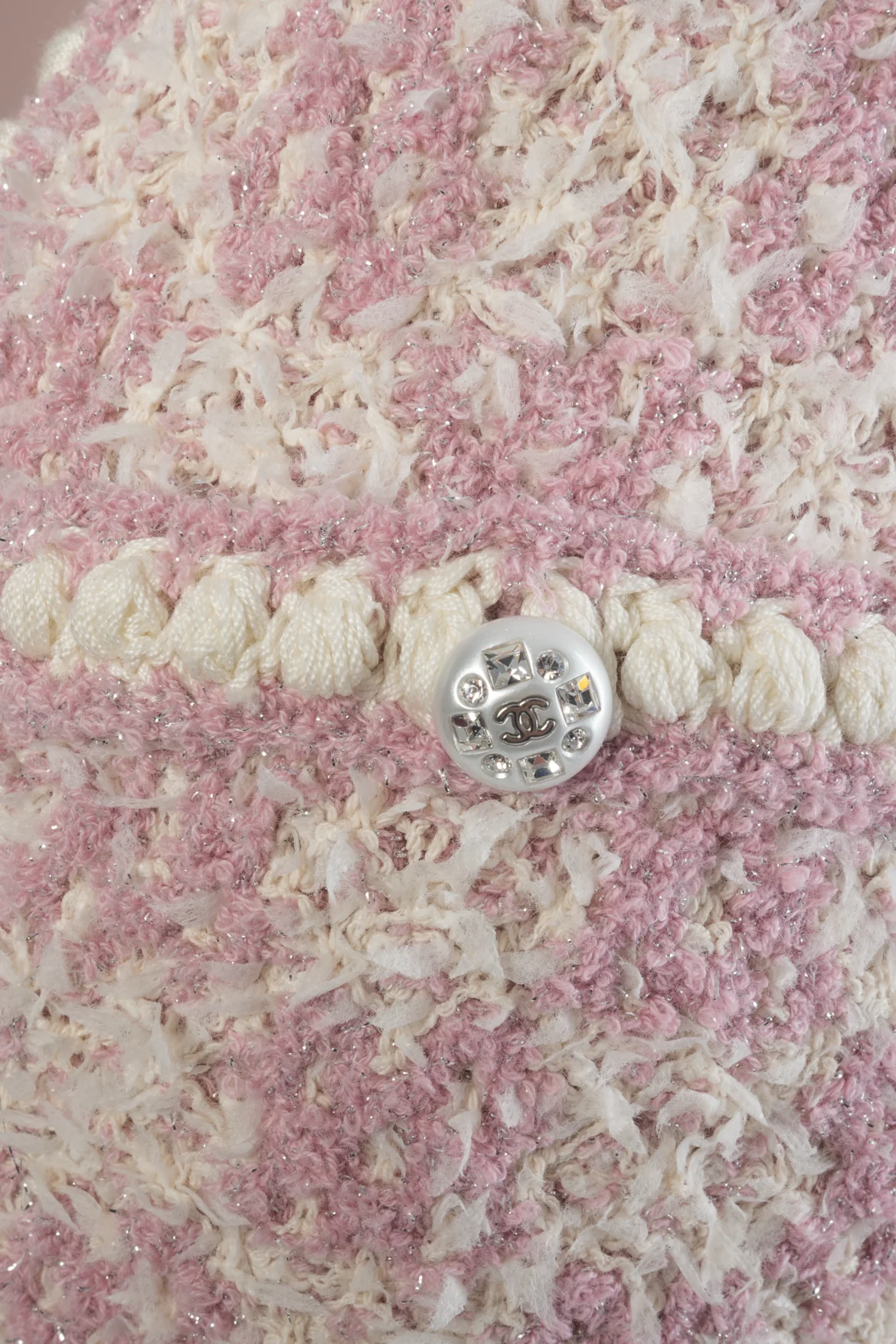 Chanel Size 34 2023 Patterned Metallic Tweed Vest - Image 4
