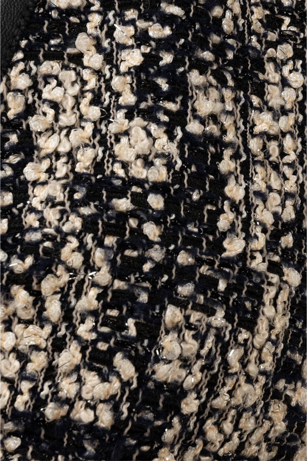 Chanel Size 36 2005 Tweed & Leather Cropped Vest - Image 3