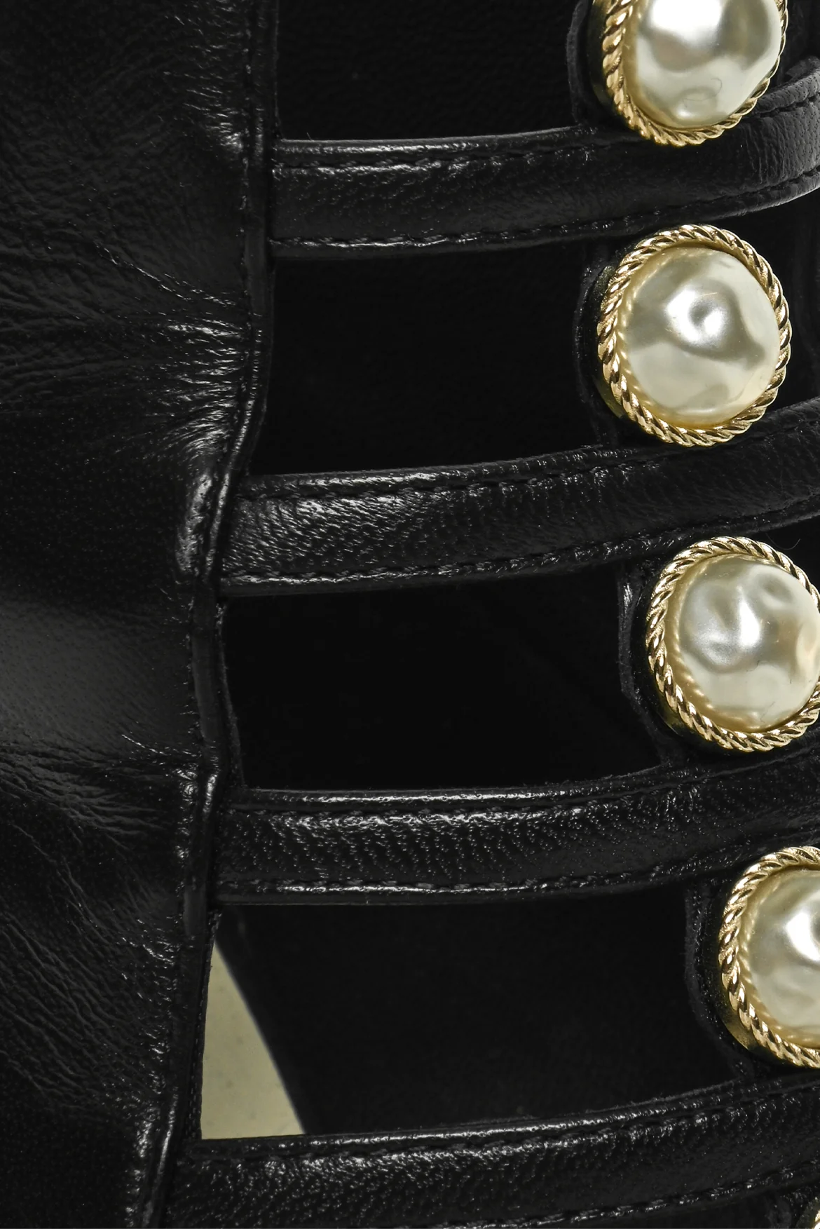 Chanel Size 36.5 Caged Faux Pearl CC Logo Leather Sandals - Image 7