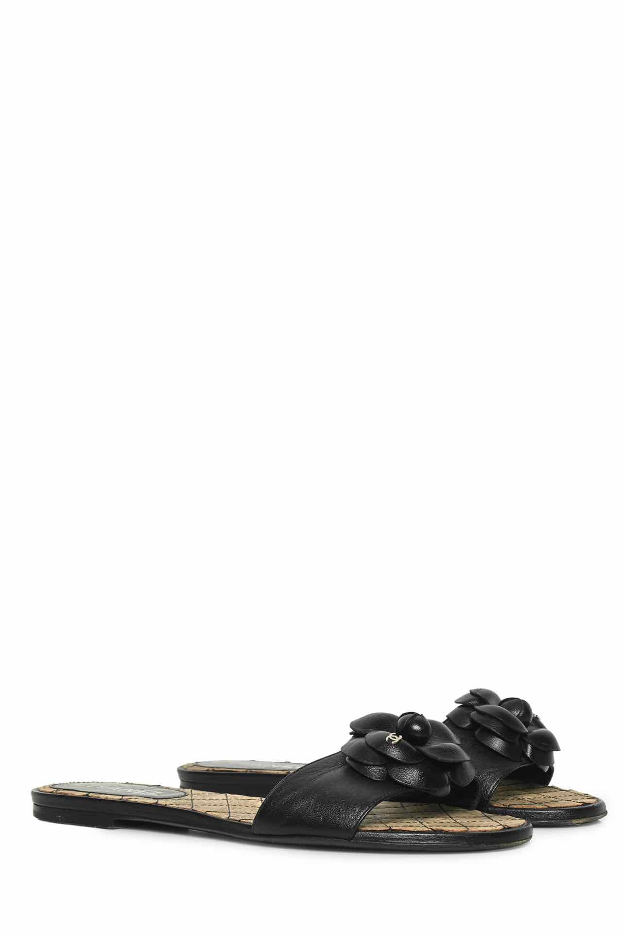 Chanel Size 36.5 Camellia Leather Sandals - Image 2