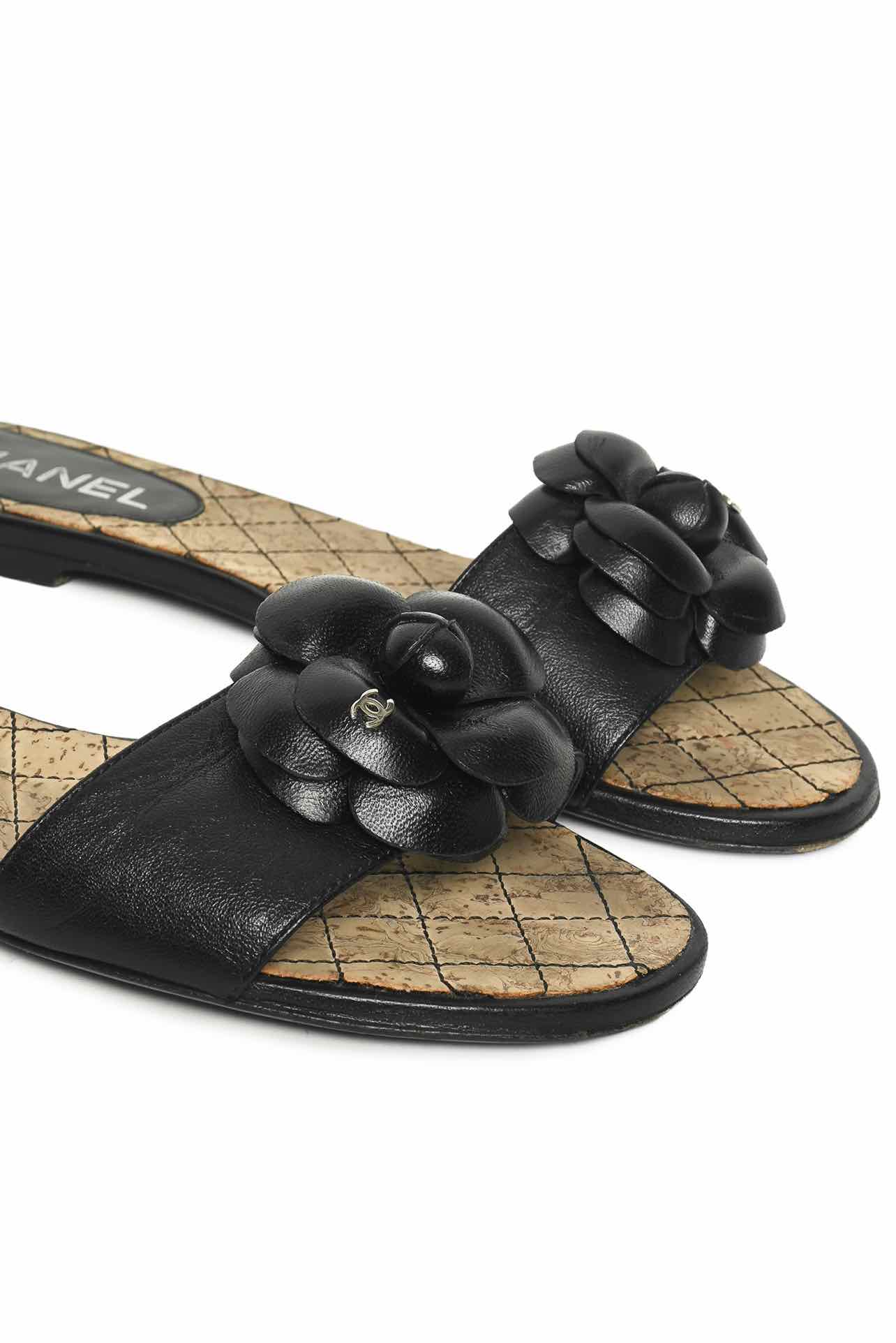 Chanel Size 36.5 Camellia Leather Sandals - Image 5