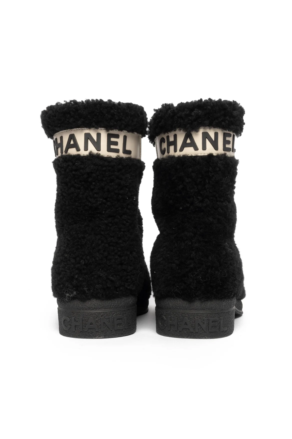 Chanel Size 36.5 Coco Neige Short Shearling Ankle Boots - Image 4