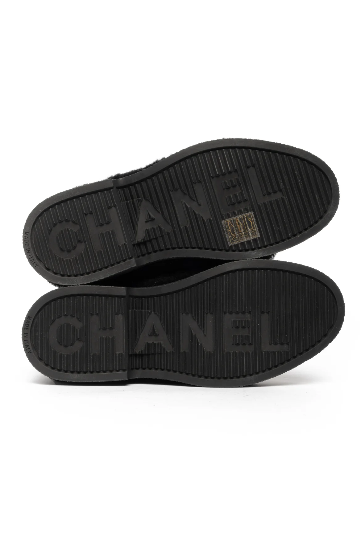 Chanel Size 36.5 Coco Neige Short Shearling Ankle Boots - Image 5