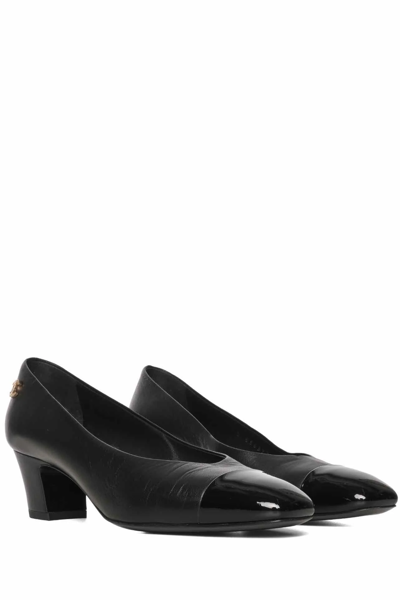 Chanel Size 36 Cap Toe Ballet Pumps - Image 2