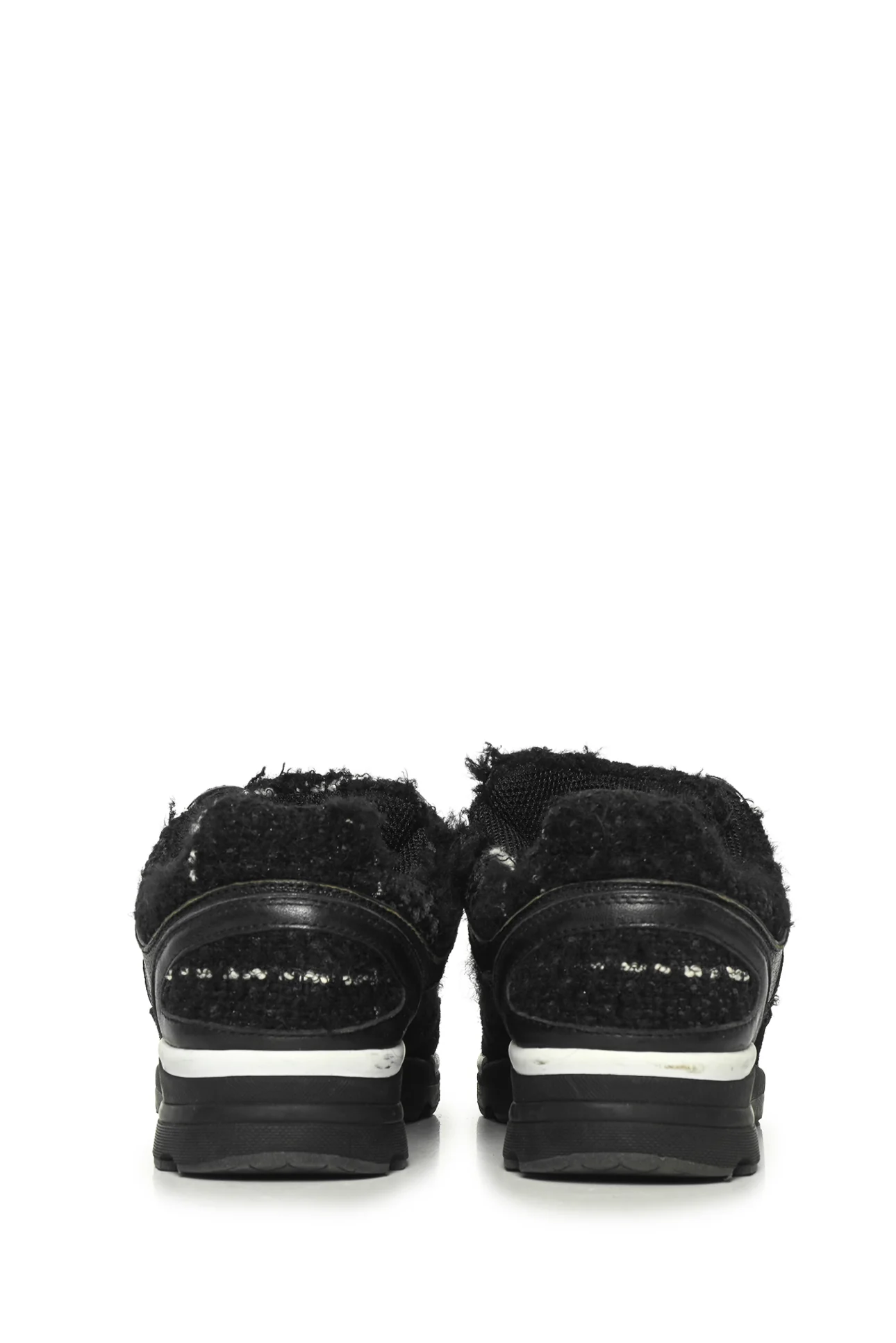 Chanel Size 36 Tweed, Suede & Leather CC Sneaker - Image 4