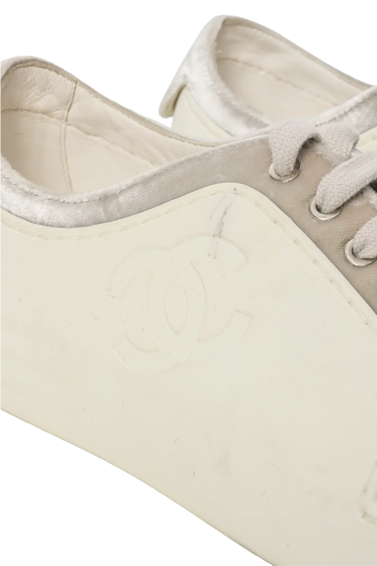 Chanel Size 37.5 CC Logo Velvet & Rubber Low Top Sneaker - Image 6