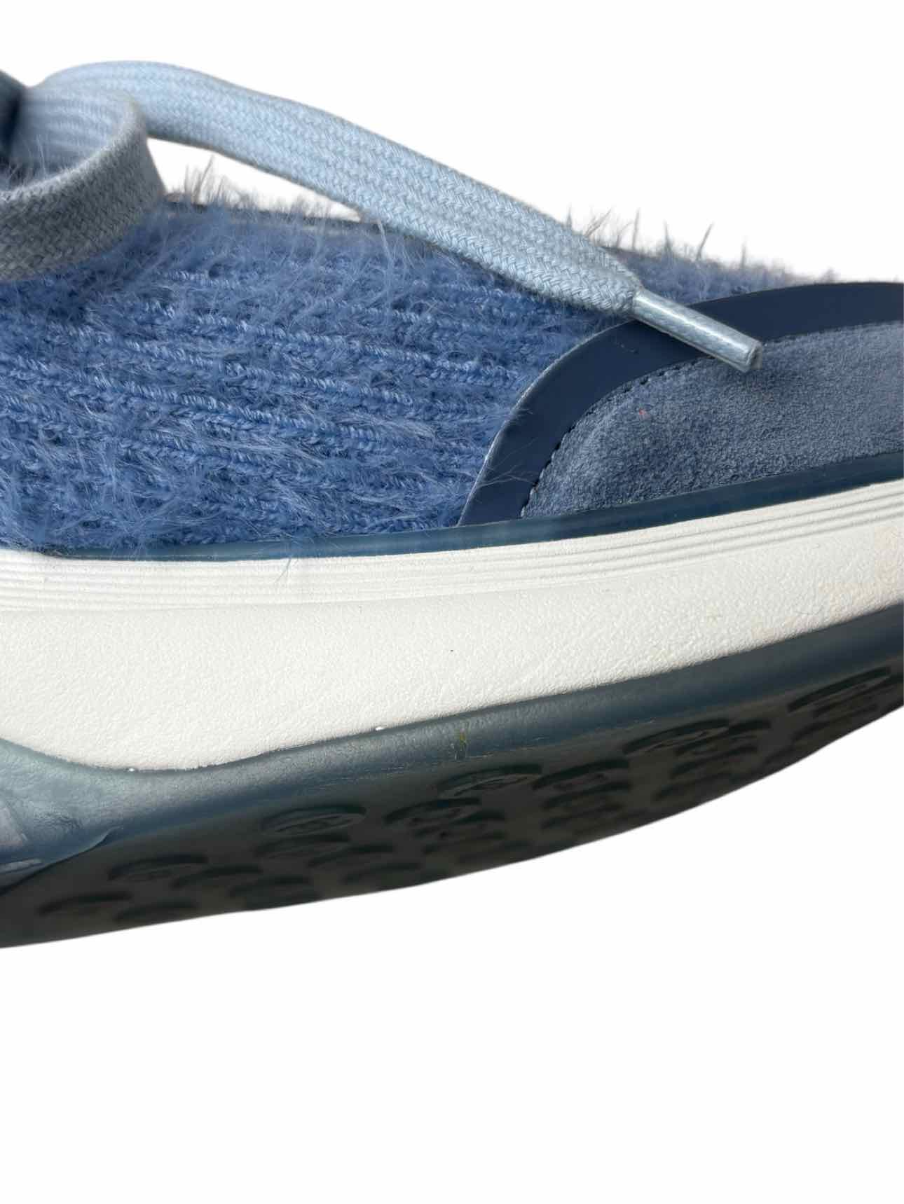 Chanel Size 37.5 Interlocking CC Logo Fabric & Suede Sneaker - Image 7