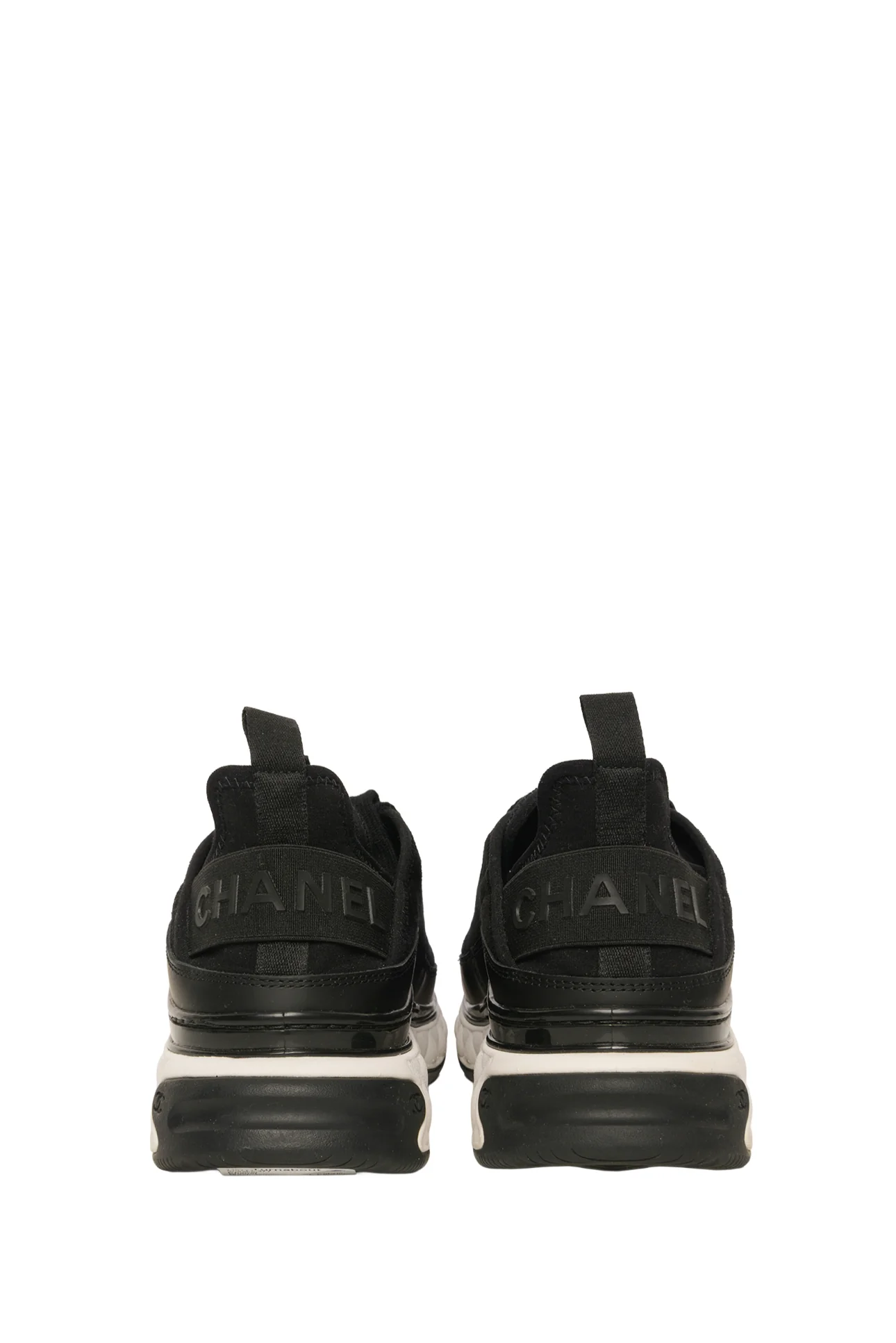 Chanel Size 37.5 Velvet Calfskin Mixed Fibers CC Sneaker - Image 4