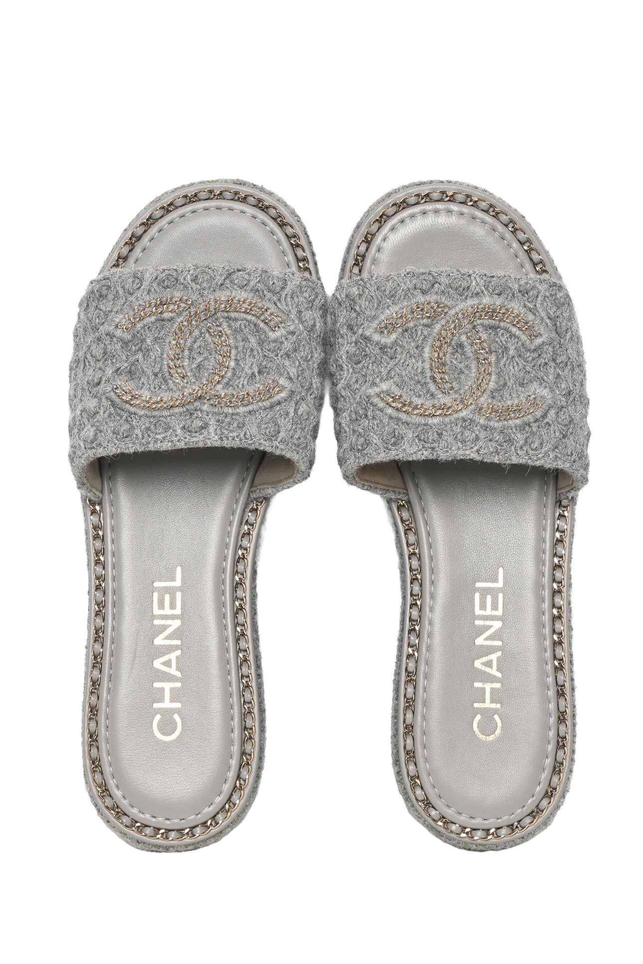 Chanel Size 37 Chain CC Slide Sandals - Image 6