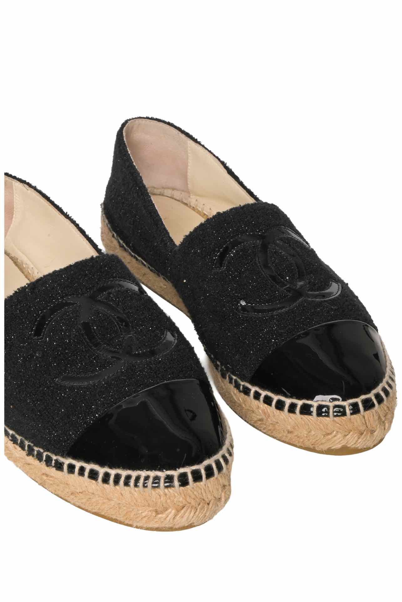 Chanel Size 37 Tweed Lambskin Patent CC Logo Espadrilles - Image 4