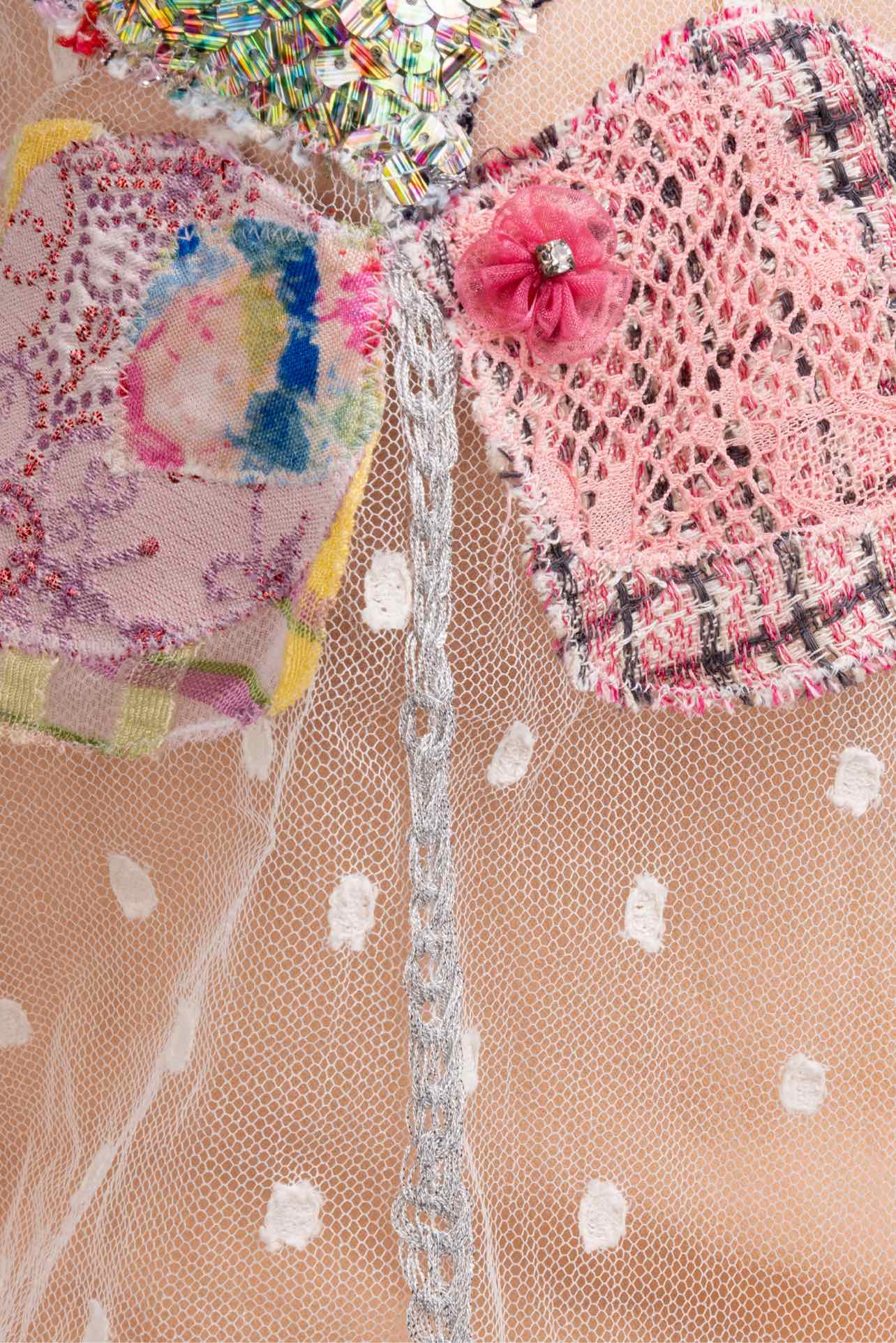 Chanel Size 38 2006 Sheer Embellished Tank Top - Image 3