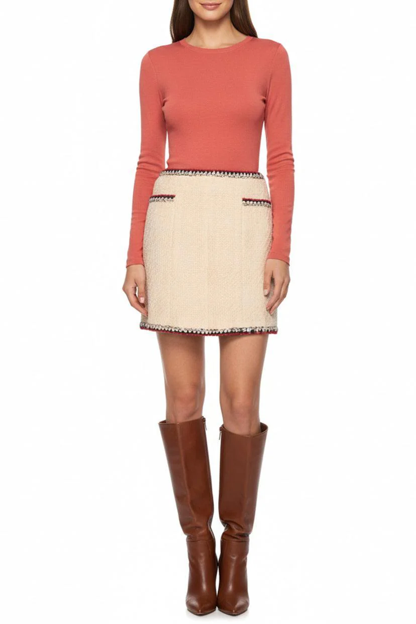 Chanel Size 38 2006 Tweed Contrast Trim Skirt - Image 2