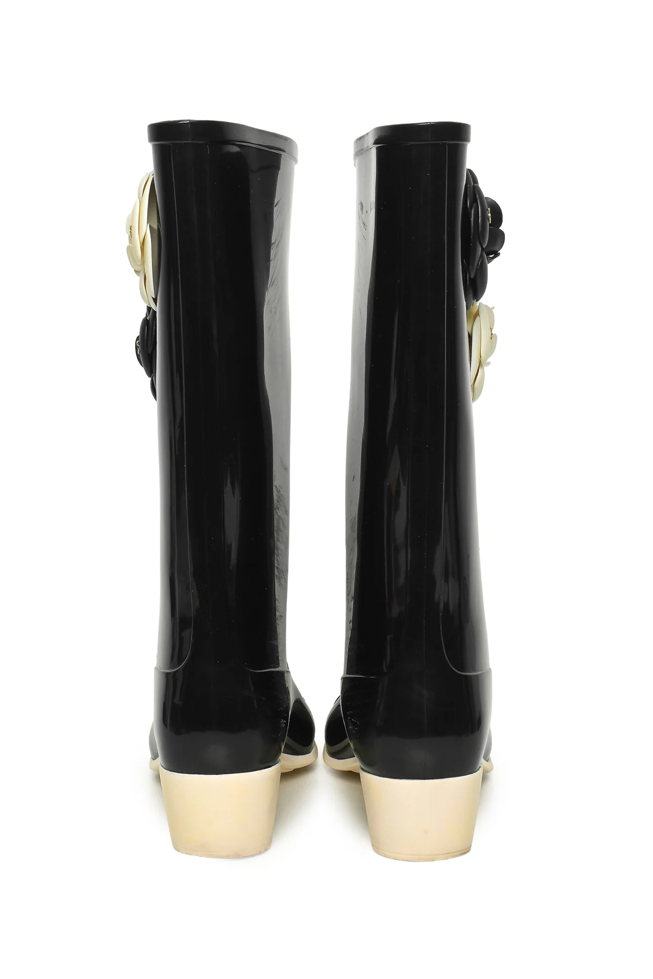 Chanel Size 38 Camelia Rain Boots - Image 4