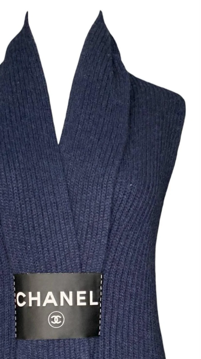 Chanel Size 38 Dress - Image 3