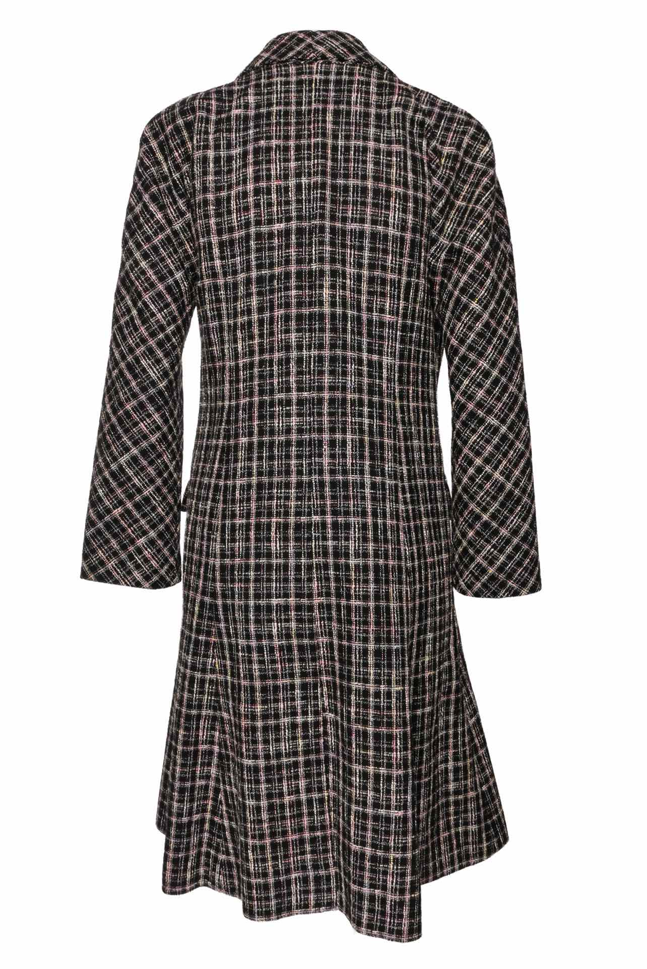 Chanel Size 38 Spring 2018 Plaid Print Tweed Coat - Image 2