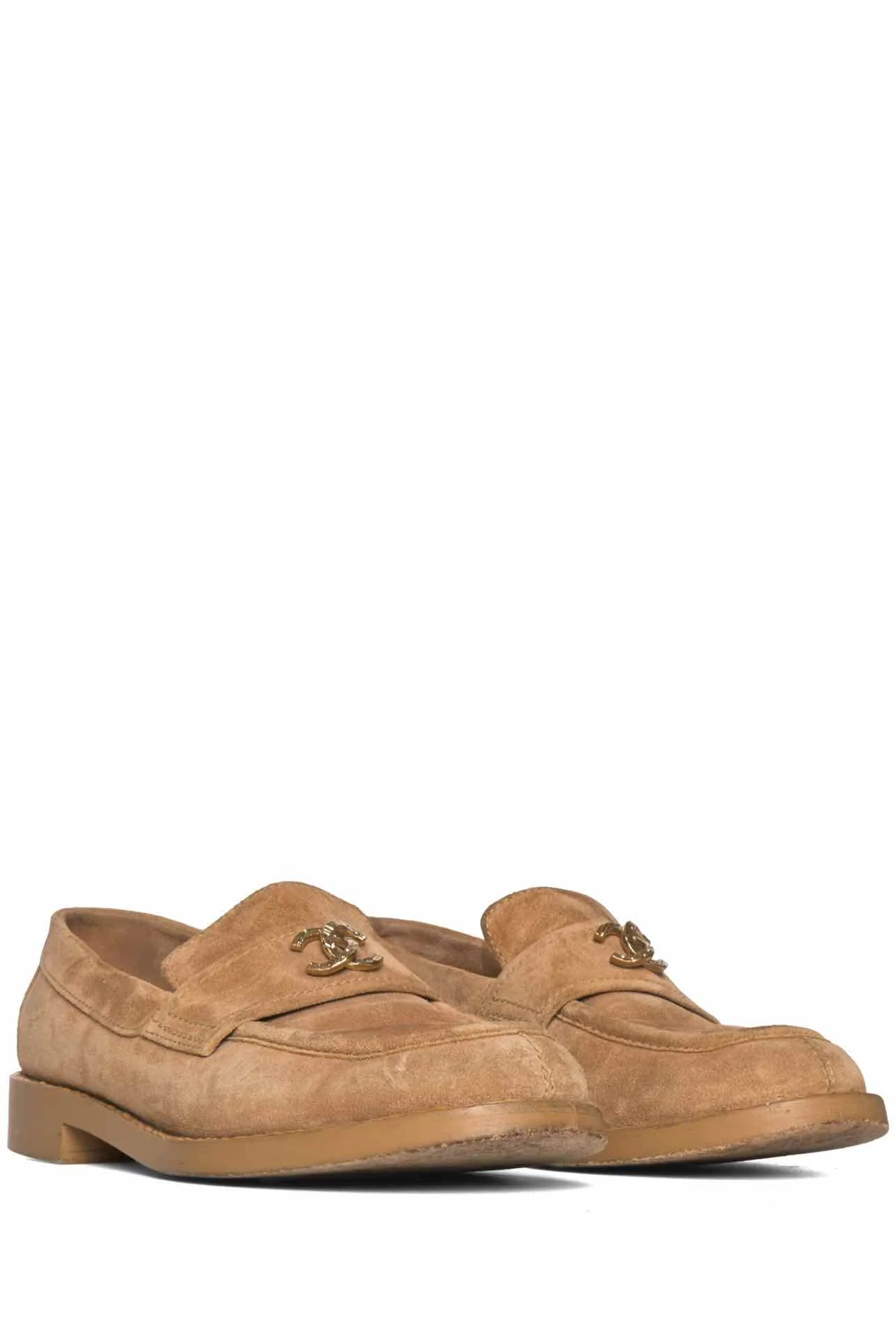 Chanel Size 39.5 2022 CC Suede Loafers - Image 2