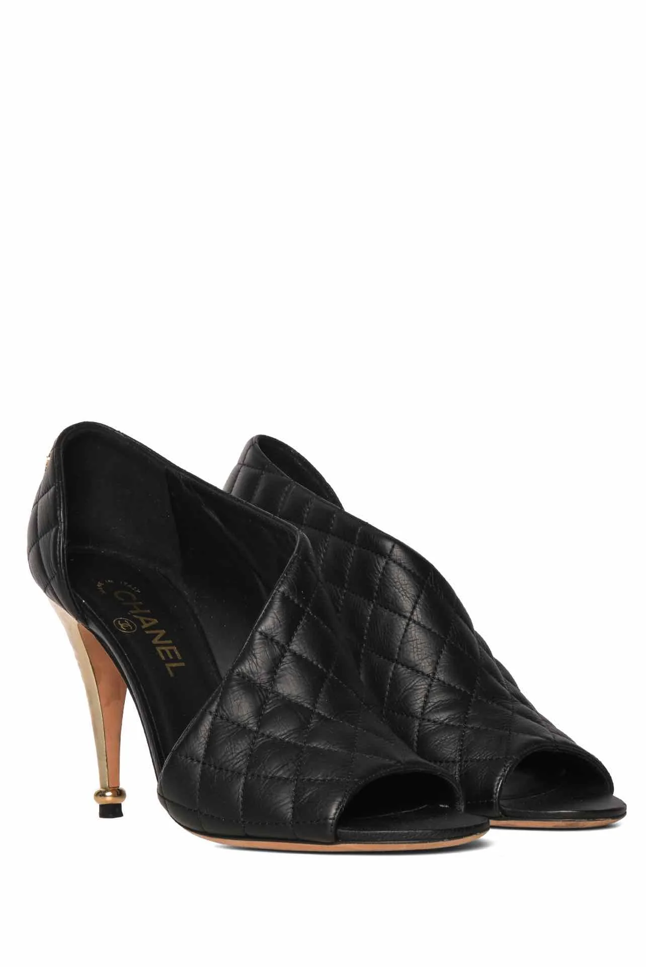Chanel Size 39.5 D'Orsay Quilted Open Toe Pumps - Image 2