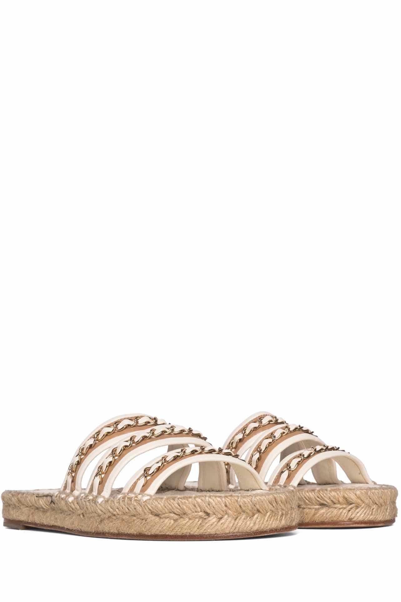 Chanel Size 41 Chain Espadrille Slip On Sandals - Image 2