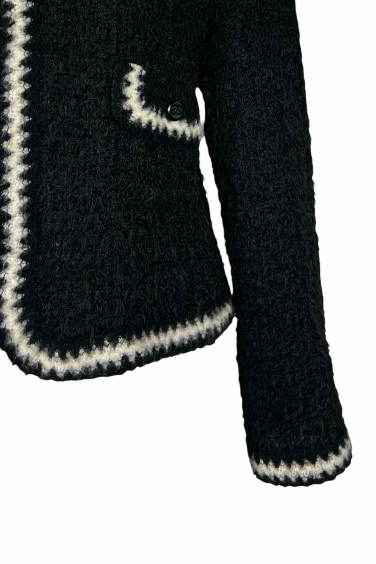 Chanel Size S Jacket - Image 3