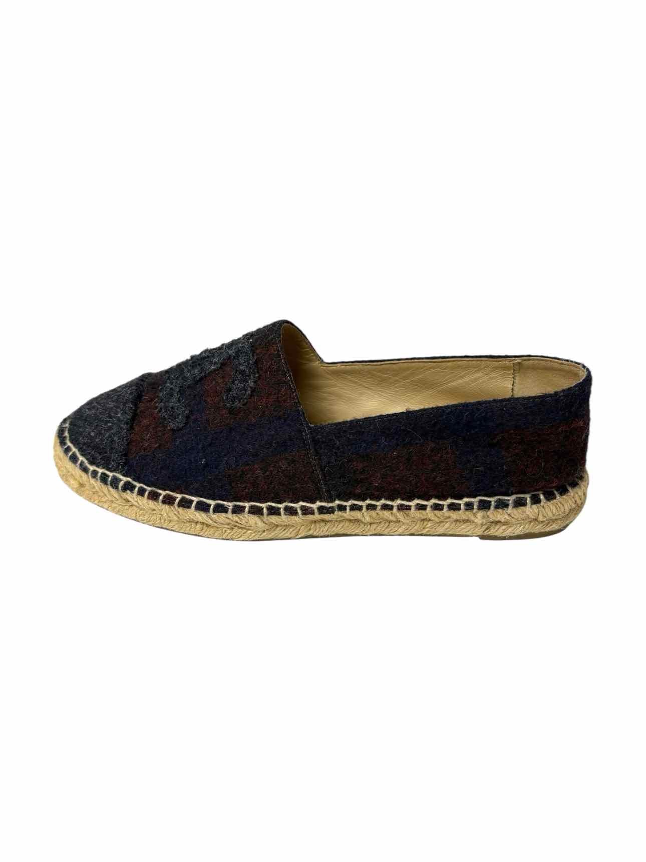Chanel Wool Logo Espadrilles Size 37 Flats - Image 3