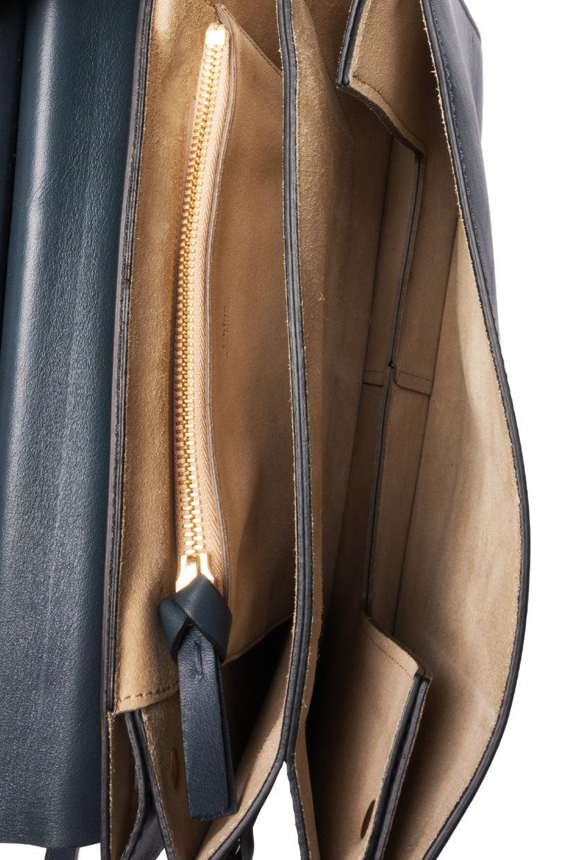 Chloe Faye Medium Shoulder Bag - Image 6