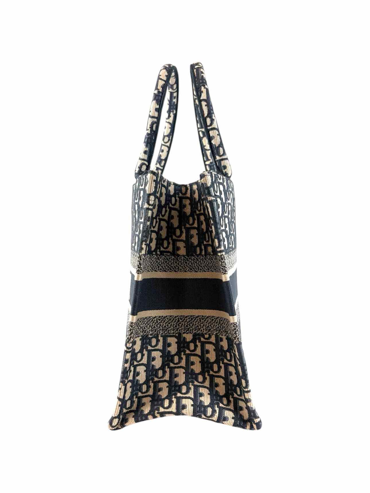 Christian Dior Medium Dior Book Tote - Image 2
