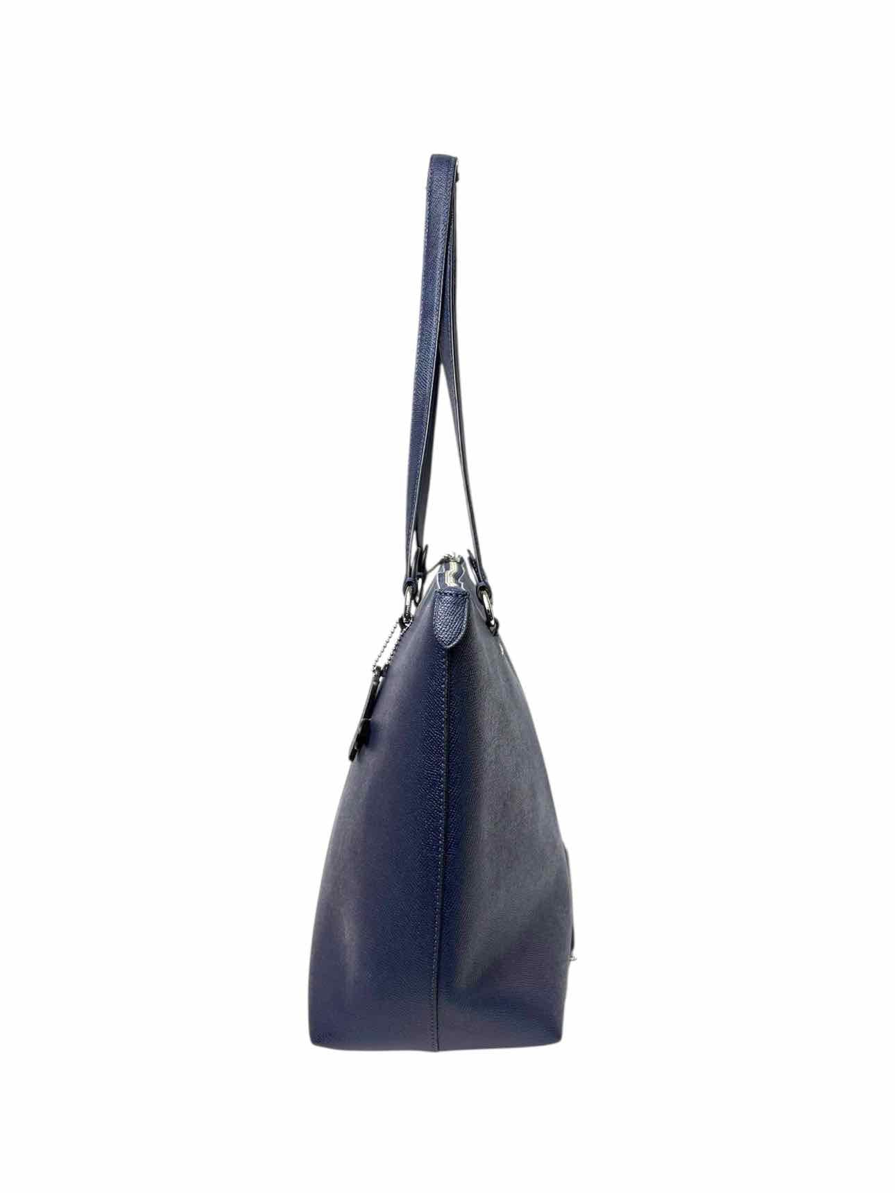 Coach Leather Top Handle Purse - Image 2