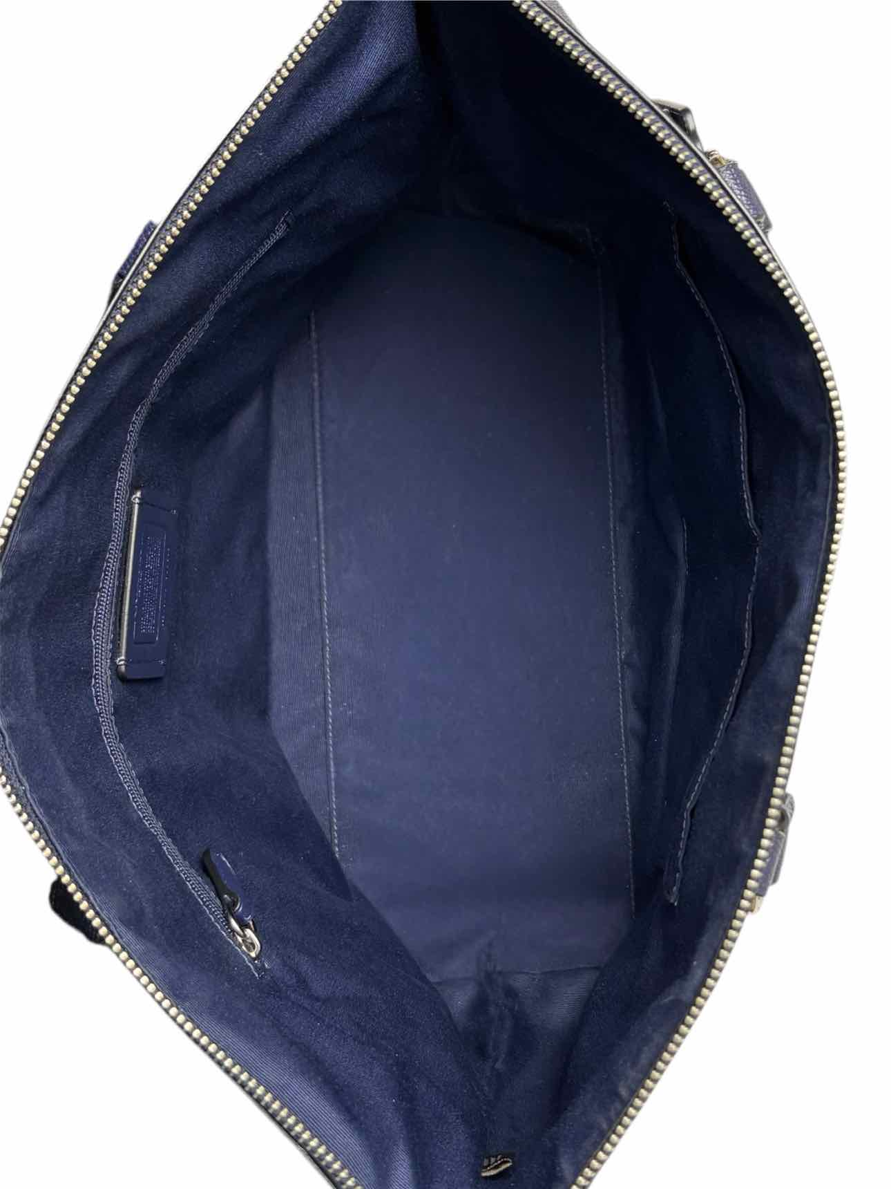 Coach Leather Top Handle Purse - Image 5