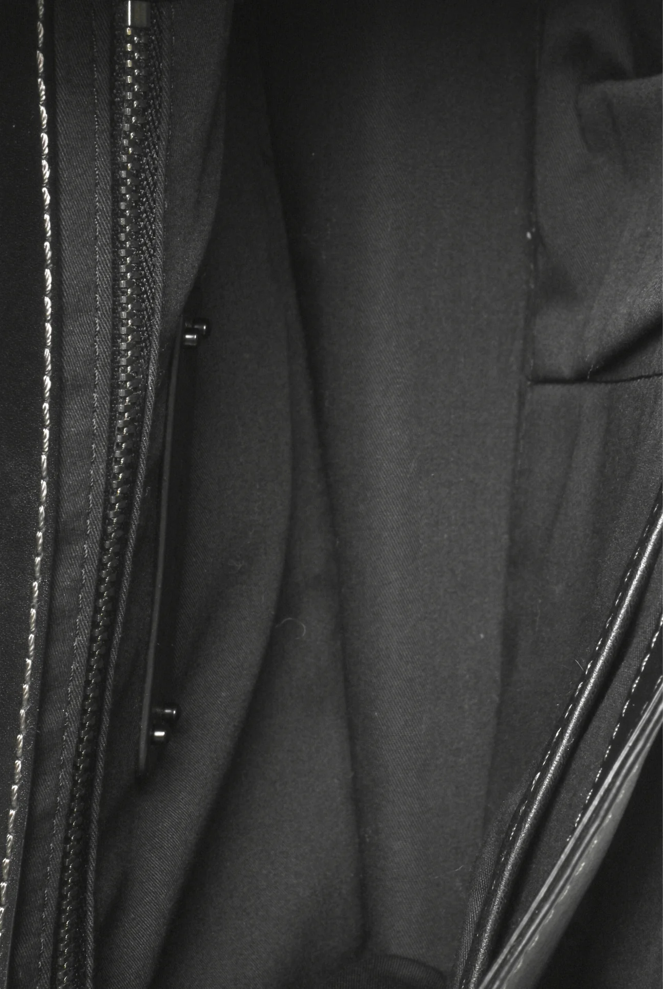 Diesel Miss-Match Grained & Smooth Leather Flap Crossbody - Image 7