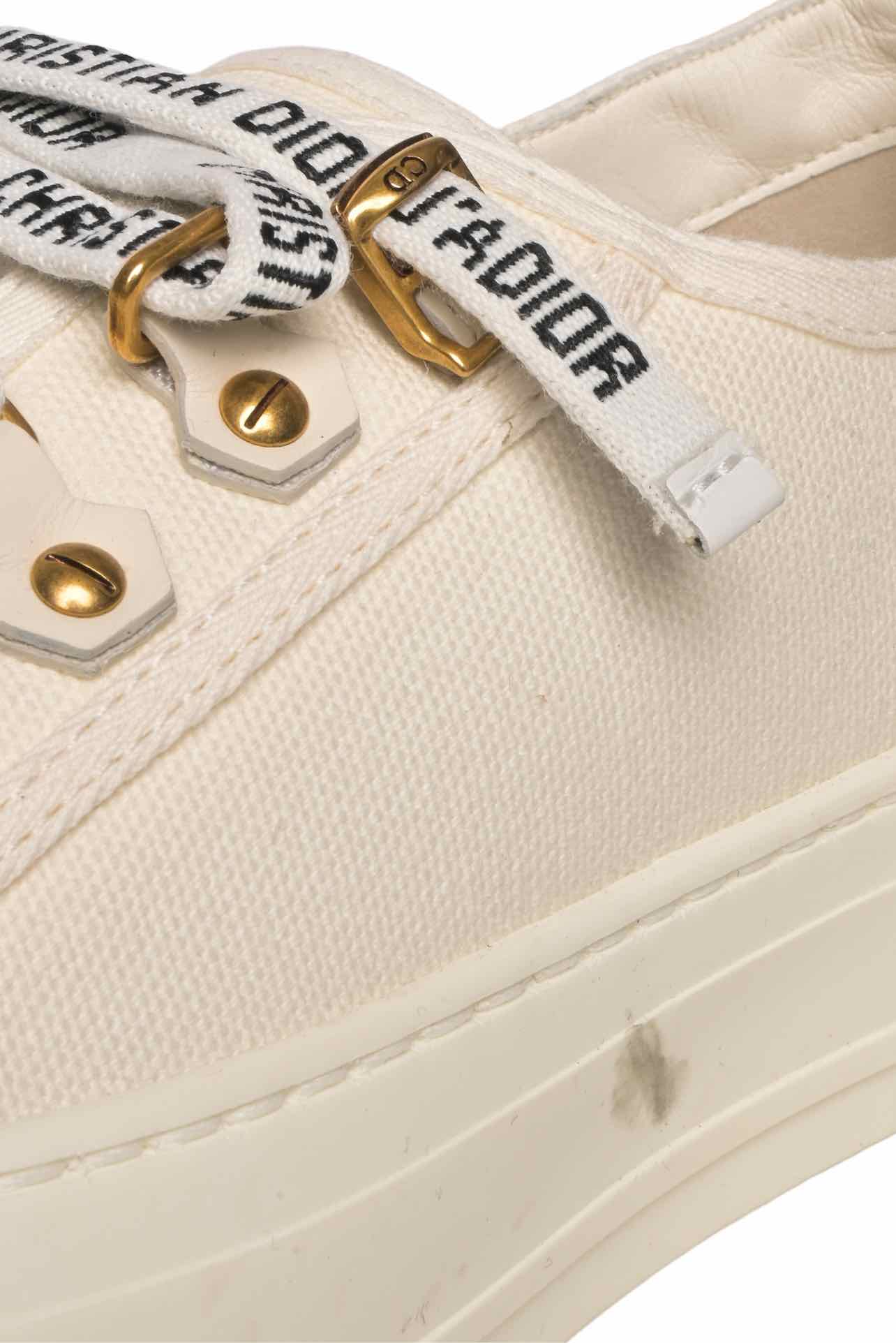 Dior Size 35 Walk'N'Dior Sneaker - Image 6