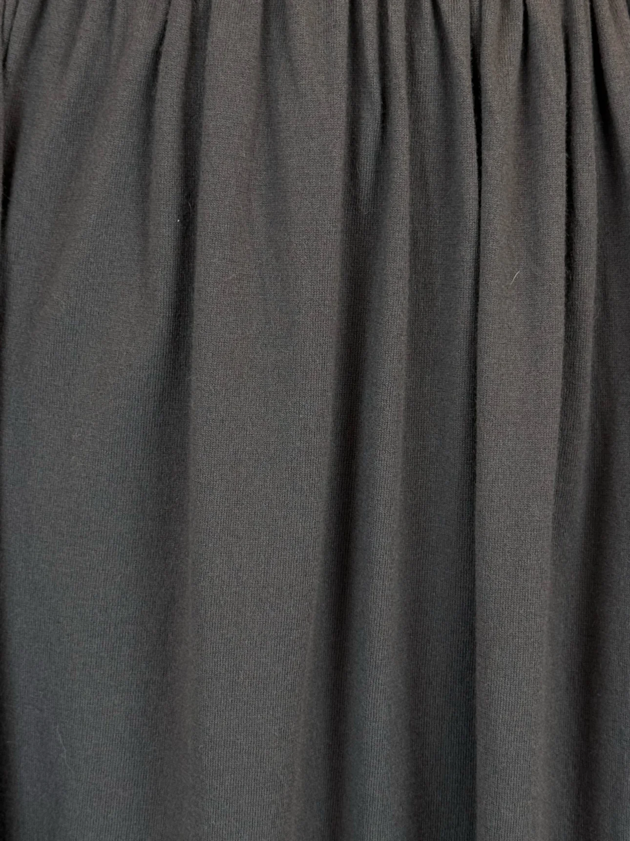 Extreme Cashmere x Size OS NO.403 Mary Skirt - Image 3