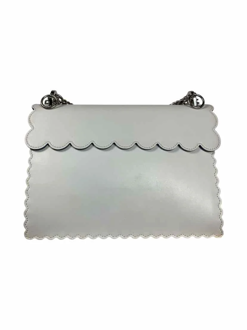 Fendi Medium Kan I Scalloped Shoulder Bag - Image 3