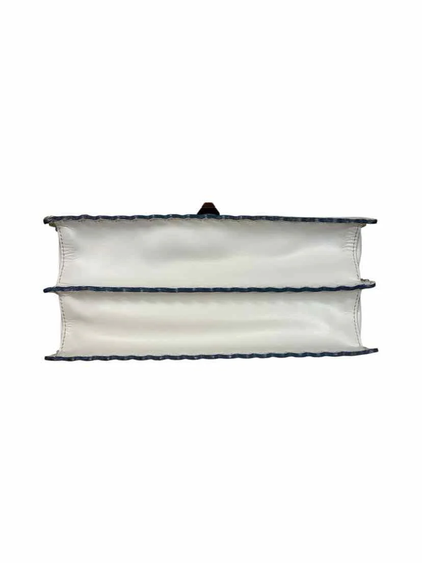 Fendi Medium Kan I Scalloped Shoulder Bag - Image 5