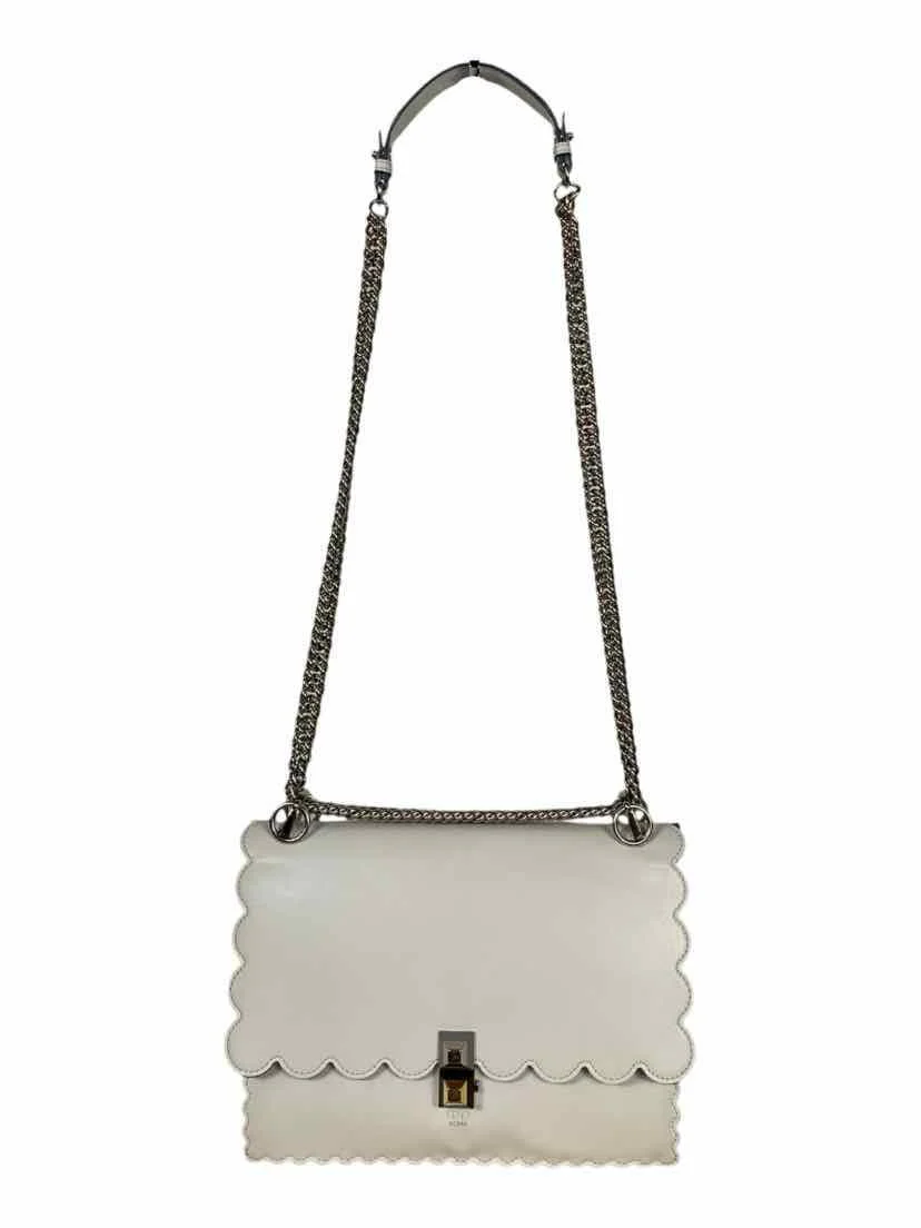 Fendi Medium Kan I Scalloped Shoulder Bag - Image 7