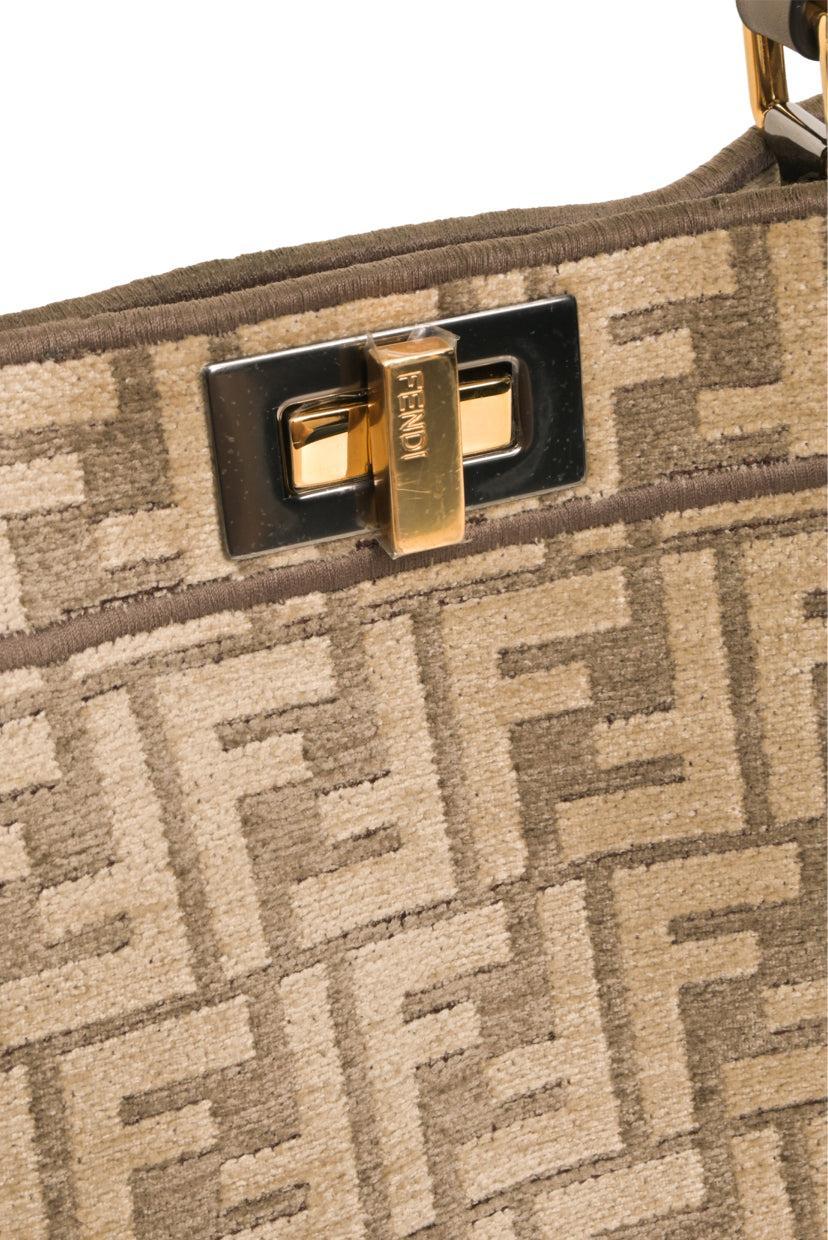 Fendi Peekaboo Iseeu Chenille Vitello Seta FF Bag - Image 5