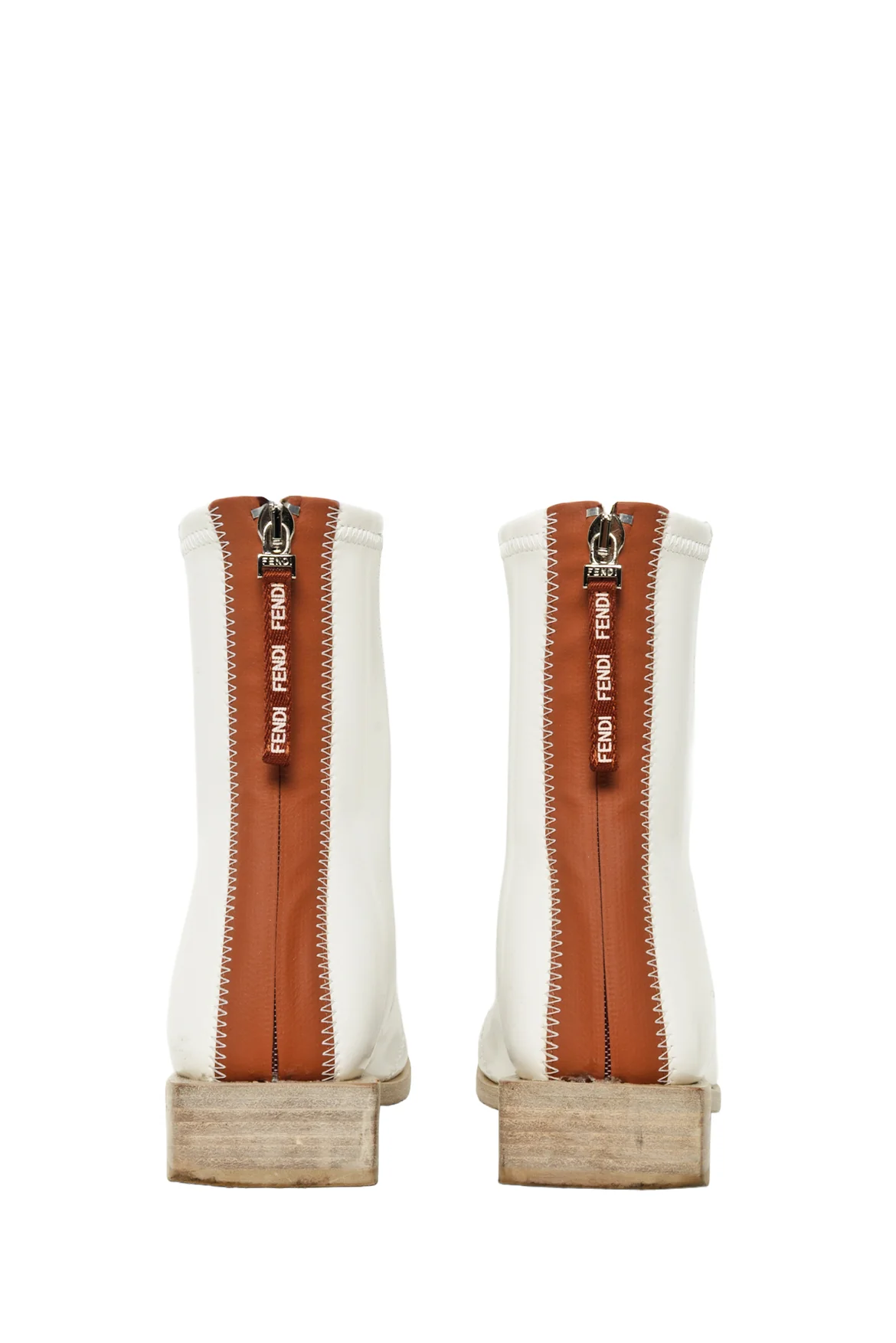 Fendi Size 35 Patent Square Toe Ankle Boots - Image 4
