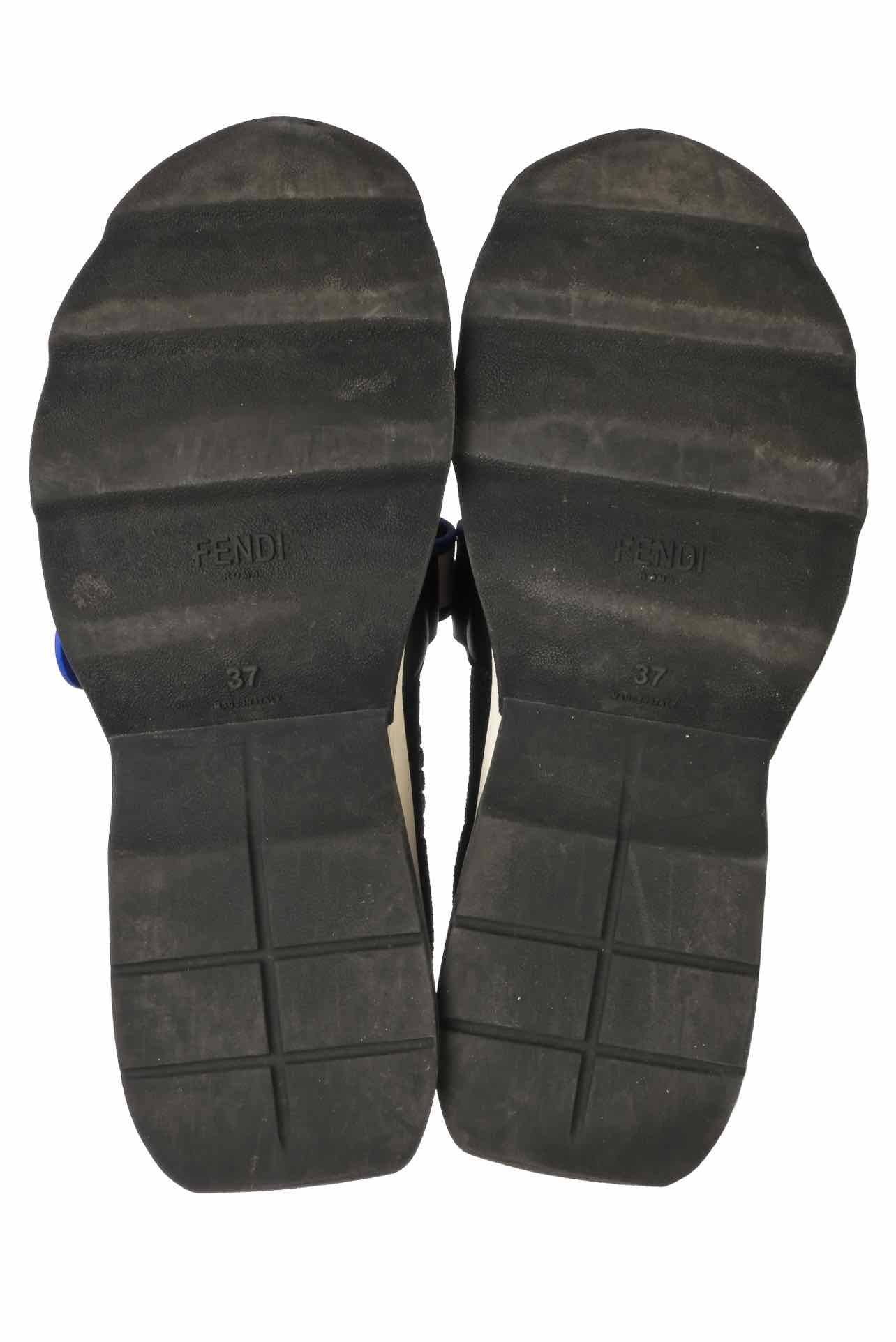 Fendi Size 37 "Fendi Love" Rockoko Sneaker - Image 6