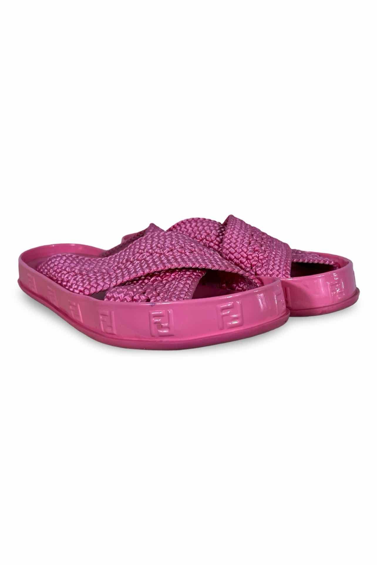 Fendi Size 37 Sandals - Image 2