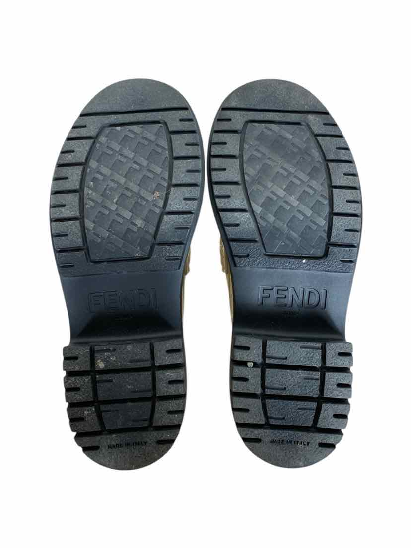 Fendi Size 39 Fendigraphy Platform Loafers - Image 5