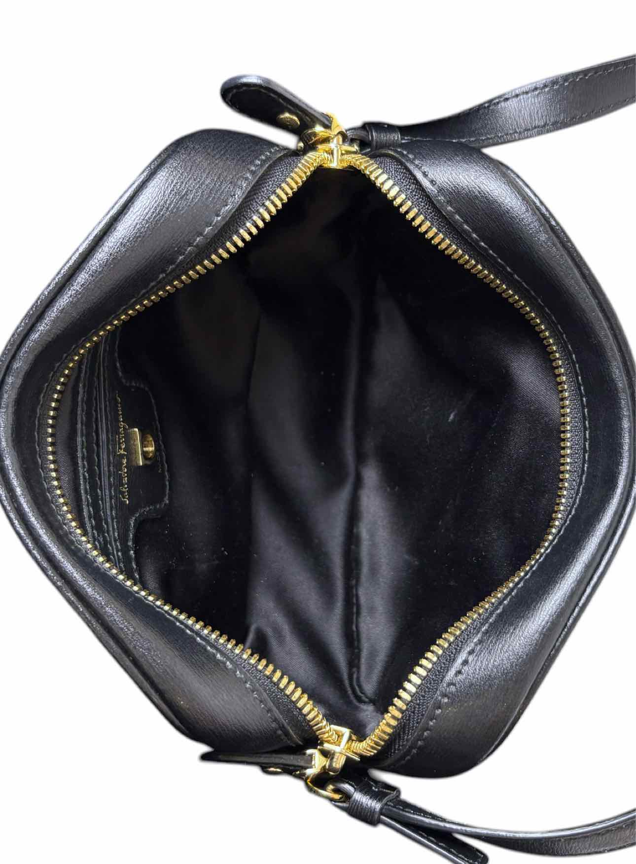 Ferragamo Gancini Small Camera Bag Purse - Image 6