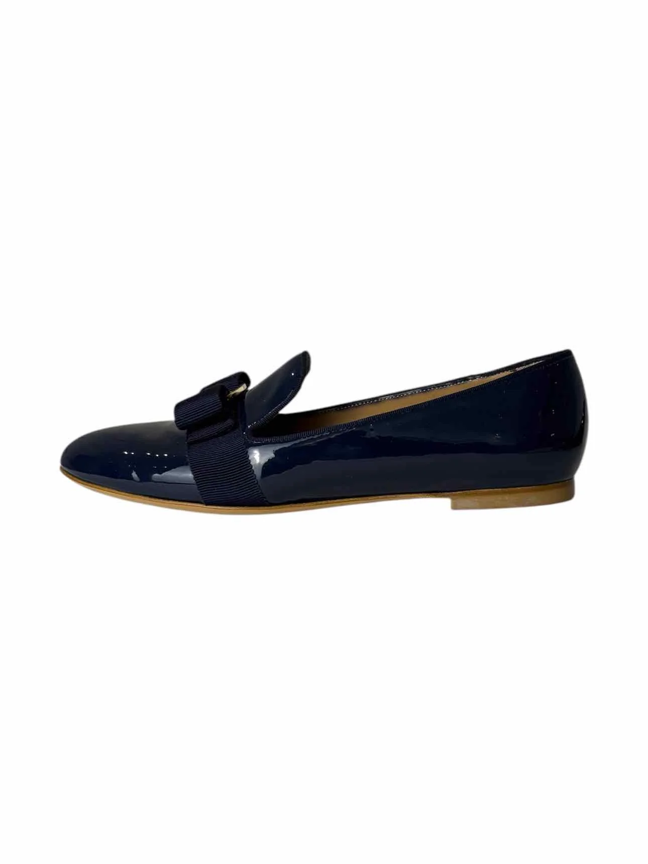 Ferragamo Patent Size 6 Vara Bow Patent Flats - Image 3