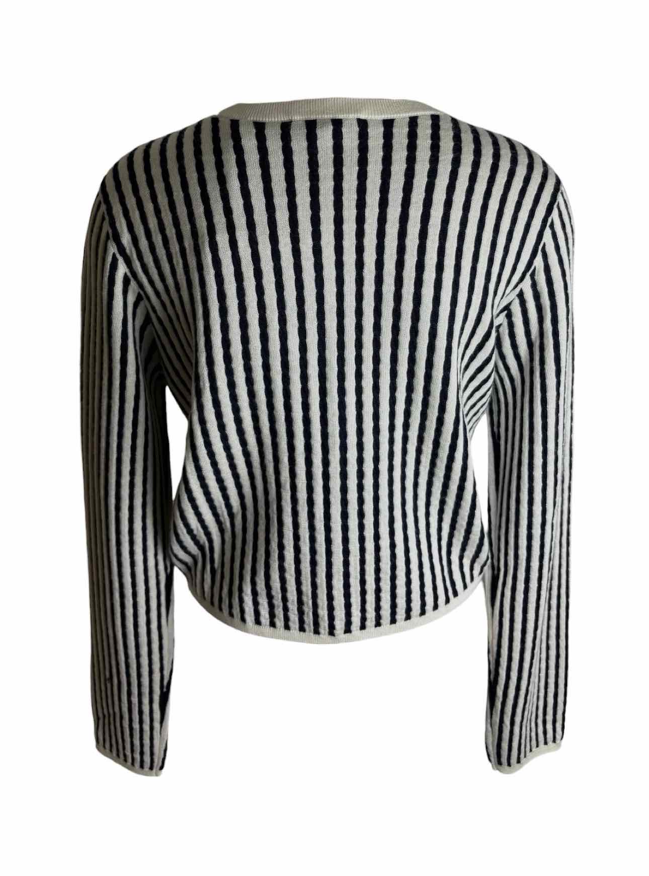 Frame Size XL Cardigan - Image 2