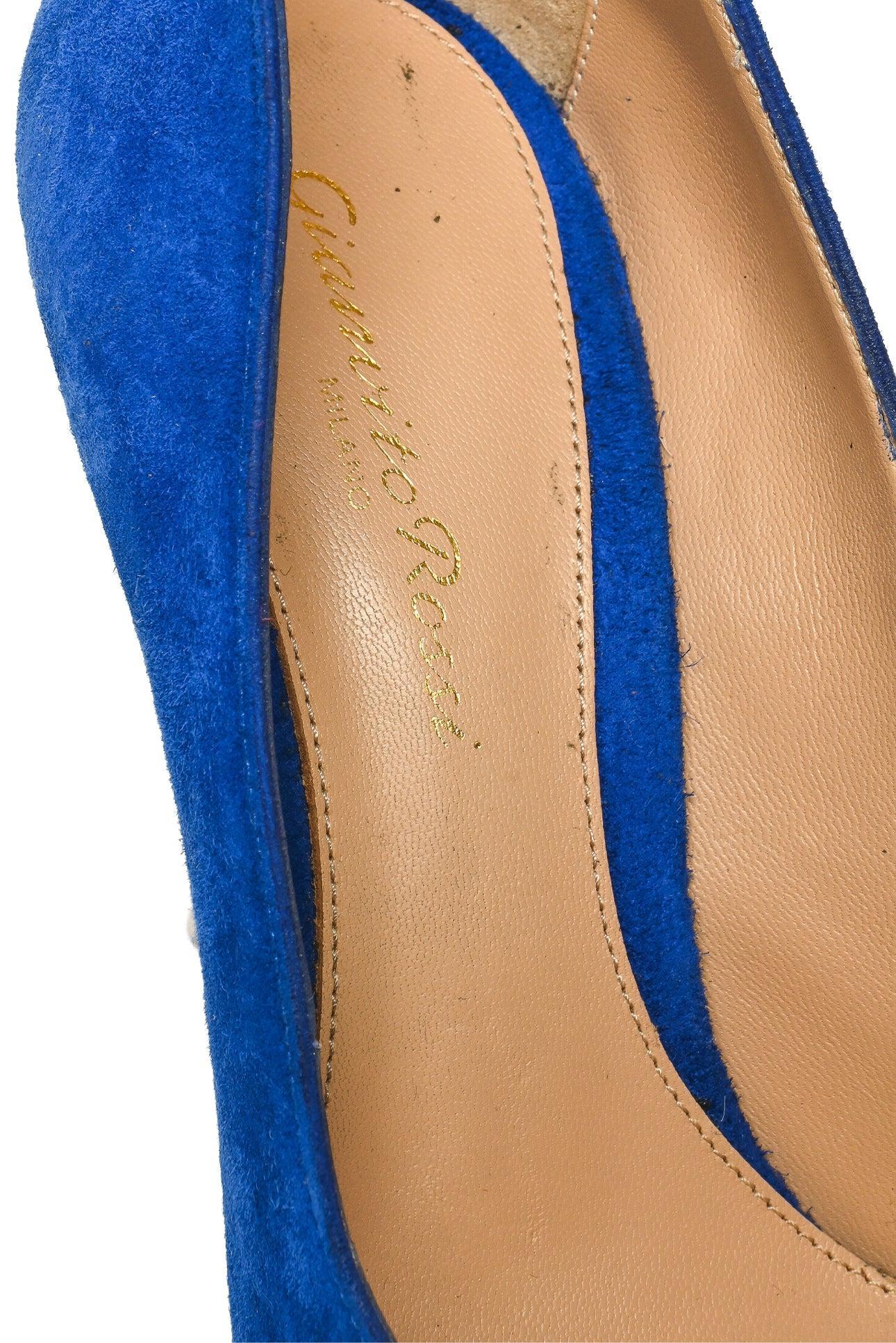 Gianvito Rossi Size 35.5 Suede 110 Pumps - Image 5