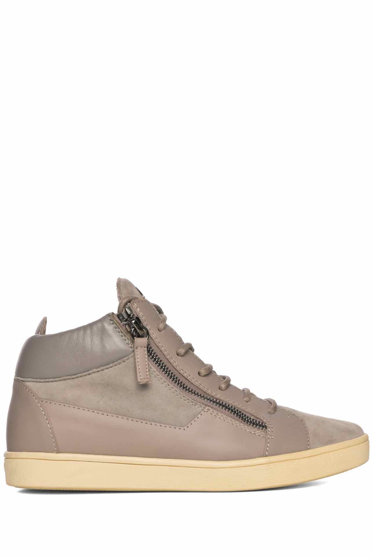 Giuseppe Zanotti Size 38 Sloane Sneaker