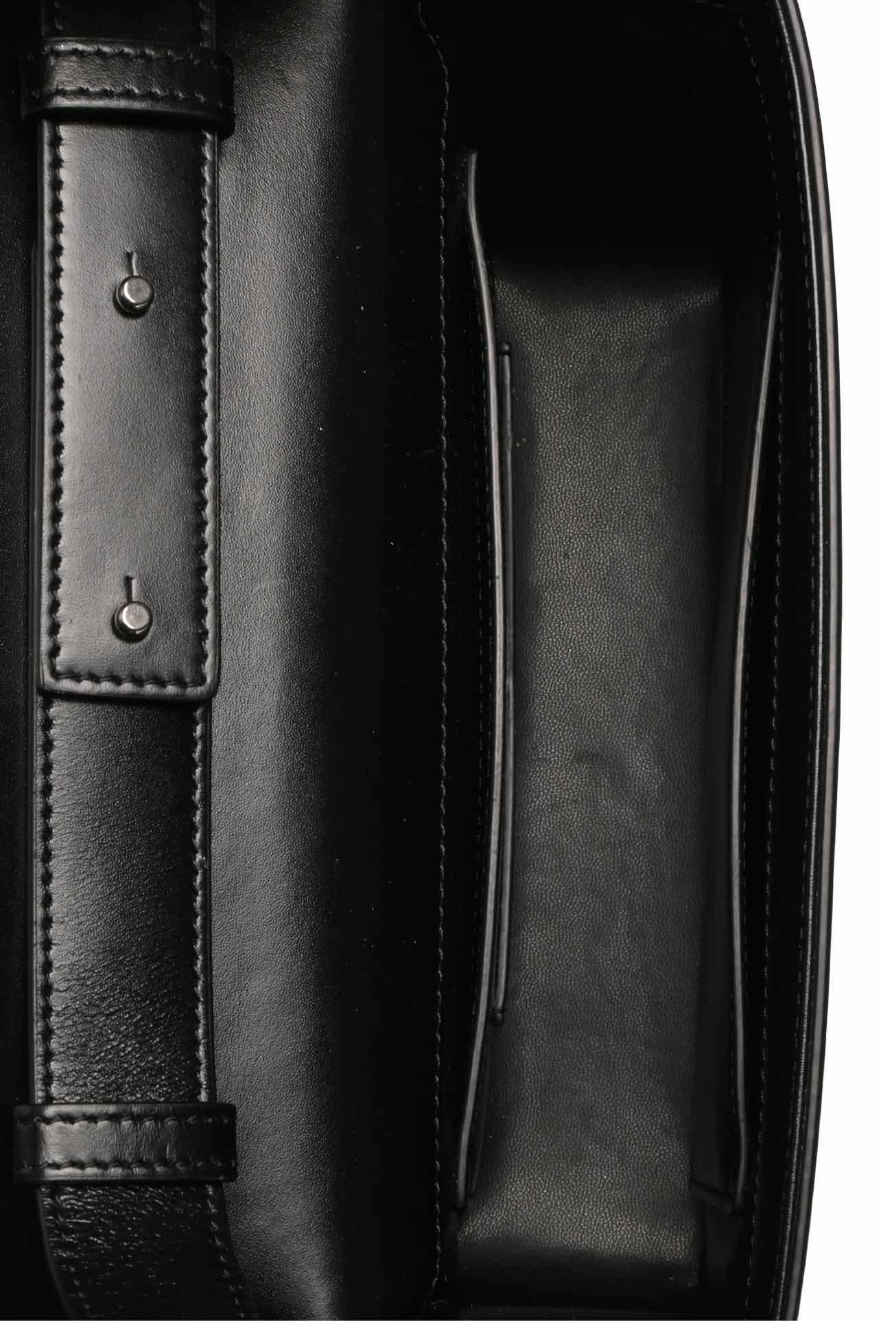 Givenchy Medium 4G Box Calfskin Leather Crossbody - Image 5