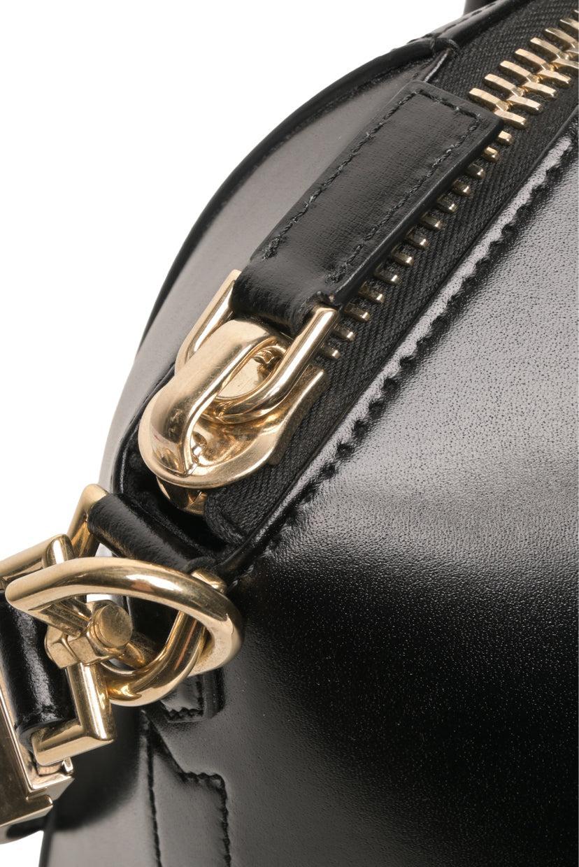 Givenchy Medium Box Leather Antigona Tote - Image 6