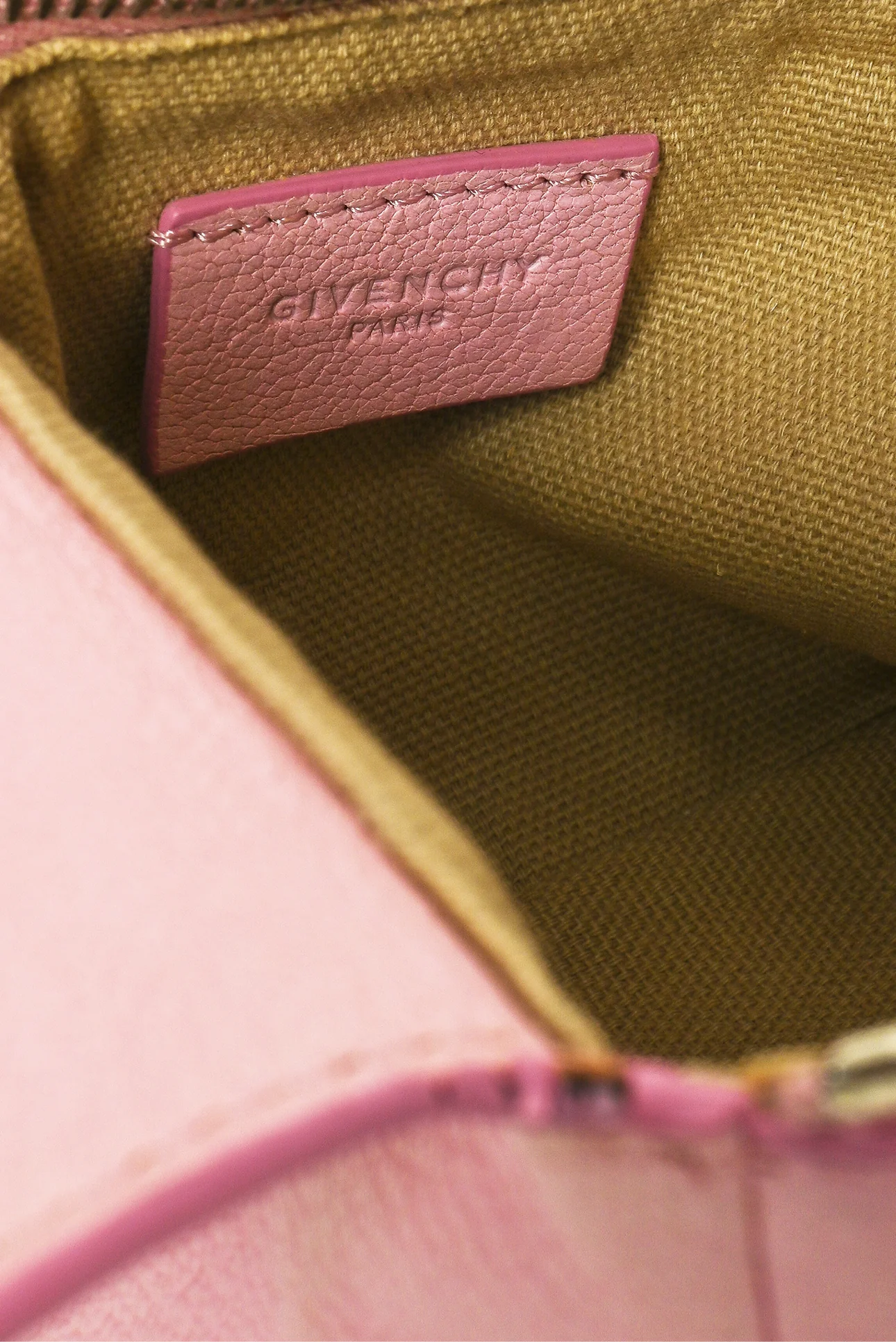 Givenchy Mini Pandora Cube Keyring Coin Pouch - Image 5