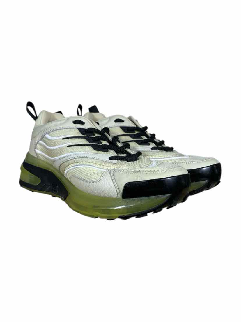 Givenchy Size 37.5 GIV 1 Sneaker - Image 2
